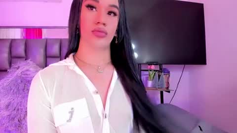 Shantal girls online show from 30, 12, 2024