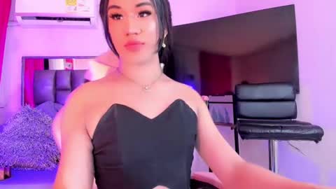 Shantal girls online show from 7, 1, 2025