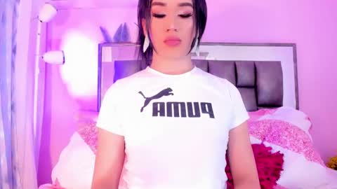 Shantal girls online show from 22, 1, 2025