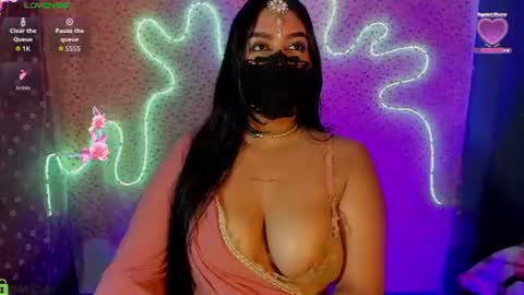 SHANTAL  online show from 21, 6, 2026