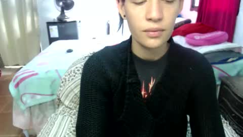 shanyflores5 online show from 22, 4, 2026
