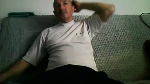 Snapshot of shaomy711 chatting on 5, 1, 2025 excelo21 online show from 5, 1, 2025