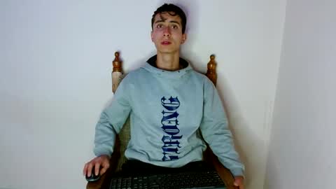 Snapshot of shaquiel_castoro chatting on 24, 9, 2025 shaquiel online show from 24, 9, 2025