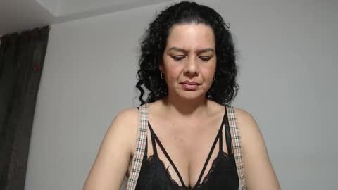 sharickleon11 online show from 7, 11, 2025