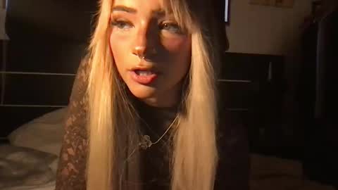 shariisweet online show from 18, 9, 2025