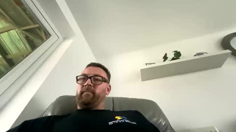 Sharksboy online show from 14, 11, 2025