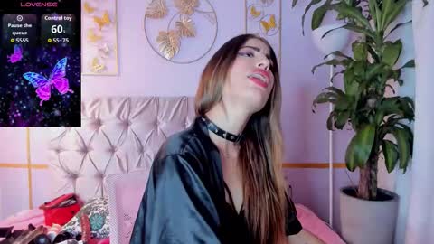 sharktitiare_ online show from 20, 11, 2025