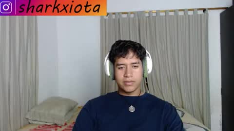 Snapshot of sharky_g chatting on 23, 2, 2026 Frqnko online show from 23, 2, 2026