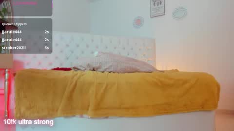 Snapshot of sharlot_evans_ chatting on 5, 12, 2025 Sharlot online show from 5, 12, 2025