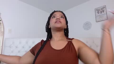 Snapshot of sharlot_evans_ chatting on 6, 1, 2026 Sharlot online show from 6, 1, 2026