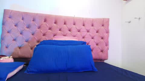 Snapshot of sharlott_kiss chatting on 12, 1, 2025 Sharlott online show from 12, 1, 2025
