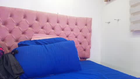 Snapshot of sharlott_kiss chatting on 13, 1, 2025 Sharlott online show from 13, 1, 2025