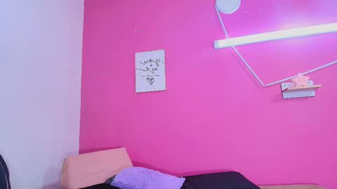 Sharlott online show from 8, 10, 2025