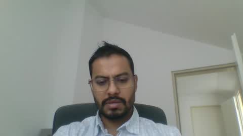 Snapshot of sharmamanxyz chatting on 28, 10, 2025 sharmamanxyz online show from 28, 10, 2025