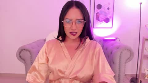 sharon_breezee online show from 4, 12, 2025