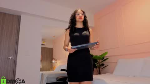 Sharon online show from 1, 10, 2025