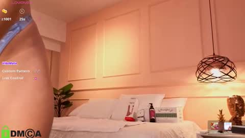 Snapshot of sharonn___ chatting on 25, 3, 2026 Sharon online show from 25, 3, 2026