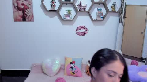 Snapshot of sharonsander1 chatting on 16, 5, 2026 Sharon online show from 16, 5, 2026