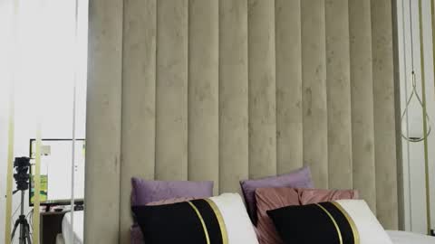 SharonStarr online show from 14, 9, 2025