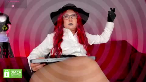 Snapshot of sharoon_gold chatting on 30, 4, 2026 Your mistress Sharon online show from 30, 4, 2026