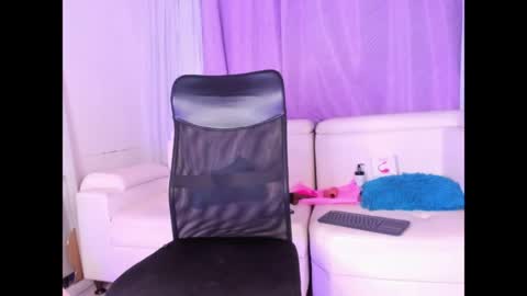    online show from 27, 3, 2026