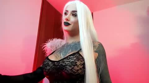 Antonia online show from 25, 9, 2025