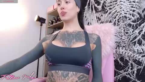 Snapshot of sharpay_evans chatting on 26, 3, 2026 Antonia online show from 26, 3, 2026