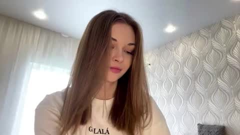 Miroslava online show from 15, 9, 2025