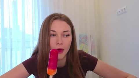 Miroslava online show from 18, 9, 2025