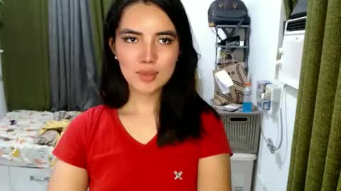 Snapshot of shasha_carreon chatting on 13, 4, 2026 shasha online show from 13, 4, 2026