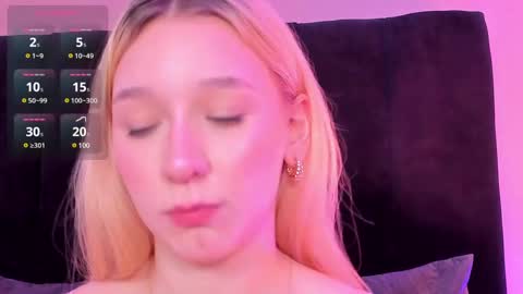 Snapshot of shatall_rouge chatting on 26, 2, 2025 Shantall online show from 26, 2, 2025