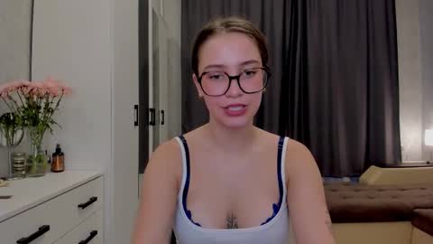 shawty__mariaa online show from 12, 9, 2025