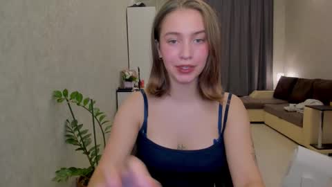 shawty__mariaa online show from 15, 10, 2025