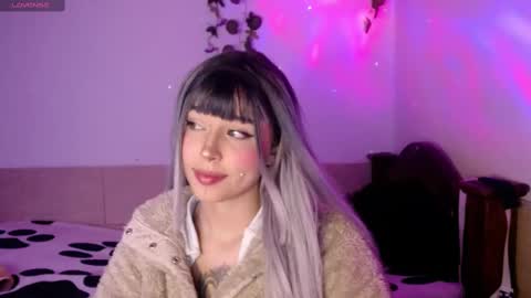 Shayla 3 online show from 14, 10, 2025