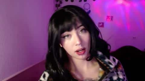 Shayla 3 online show from 15, 12, 2025