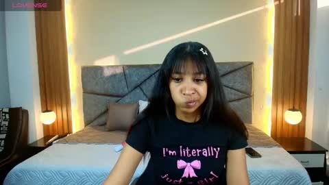 Snapshot of shaymilleer chatting on 26, 4, 2026 Shay Miller online show from 26, 4, 2026