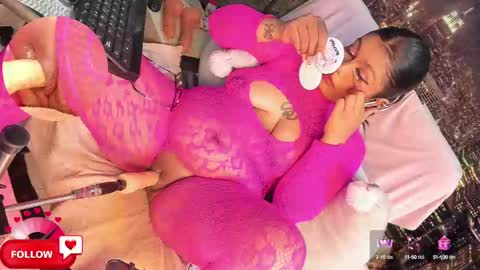 Snapshot of shayna_manson_ chatting on 27, 2, 2025 INDEPENDENT MODEL ITS JUST YOU ME online show from 27, 2, 2025