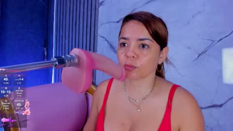Snapshot of shayra_boobs2 chatting on 23, 2, 2026 shayra_boobs2 online show from 23, 2, 2026