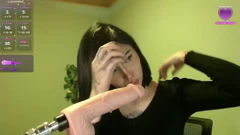 Snapshot of she_alice chatting on 26, 5, 2026 she_alice online show from 26, 5, 2026