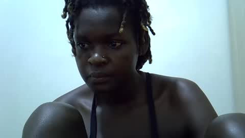 shees_sweet online show from 13, 5, 2026