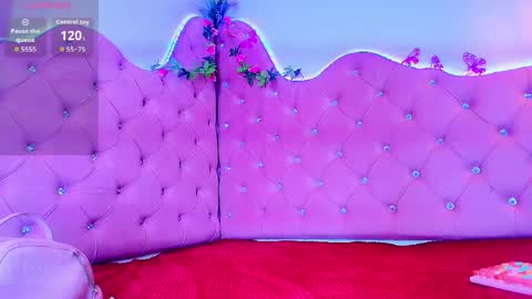 sheilly_brown online show from 10, 5, 2026