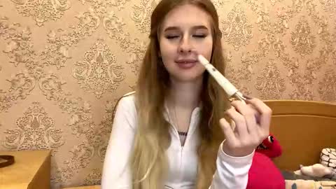 Snapshot of shelapeake chatting on 20, 9, 2025 Jenny online show from 20, 9, 2025