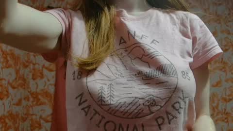 Erika online show from 4, 3, 2025