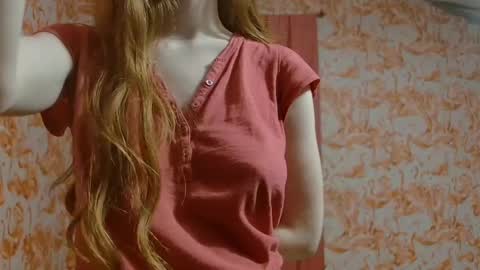 Erika online show from 26, 9, 2025