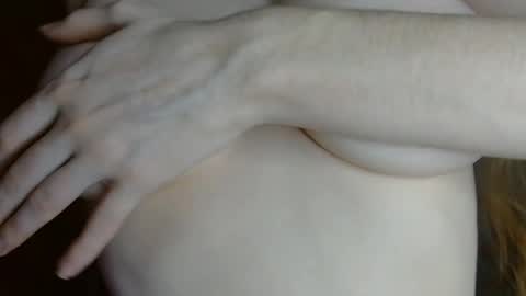 Snapshot of shelikessoymilk chatting on 3, 6, 2026 Erika online show from 3, 6, 2026