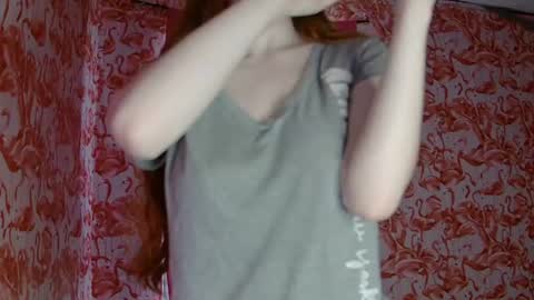 Snapshot of shelikessoymilk chatting on 9, 7, 2026 Erika online show from 9, 7, 2026