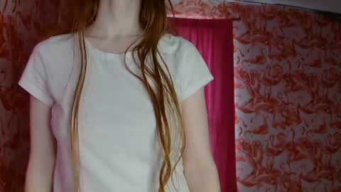 Snapshot of shelikessoymilk chatting on 26, 7, 2026 Erika online show from 26, 7, 2026
