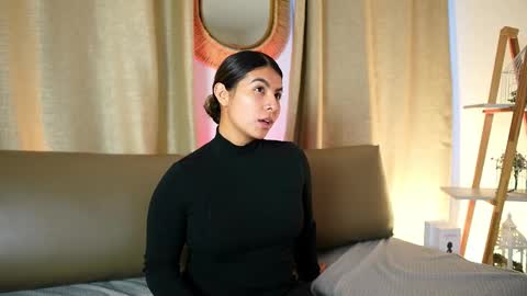  Transmission schedule Monday - Friday 715 am to 200 pm time Colombia  online show from 26, 11, 2025