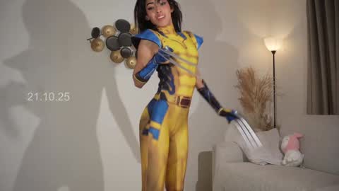  In instagram shena nomy online show from 21, 10, 2025