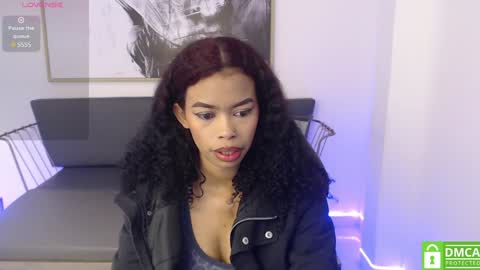 Snapshot of shenna_brunette_ chatting on 13, 1, 2025 Shenna online show from 13, 1, 2025